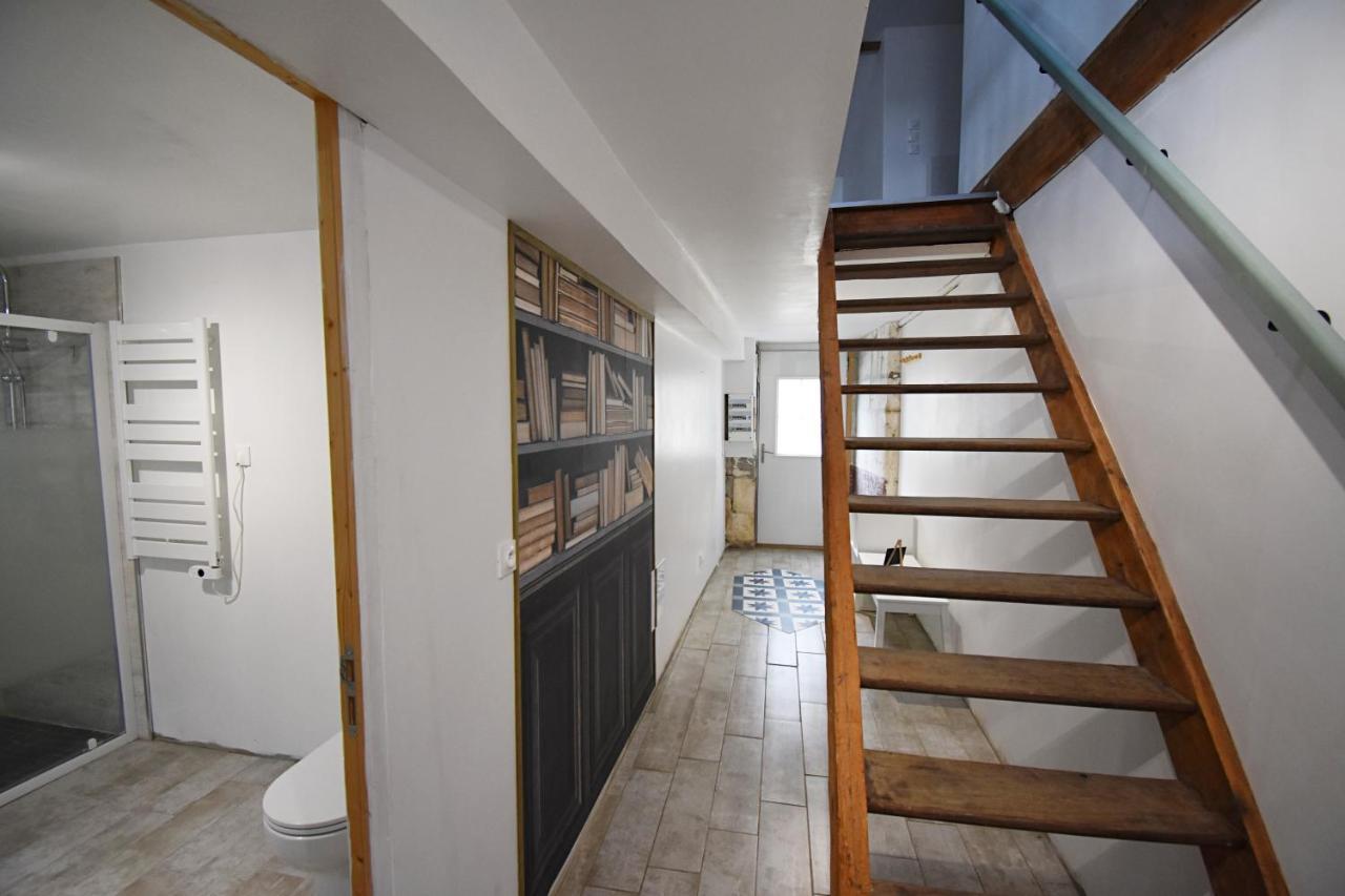 Bel Appartement 2 Chambres Climatise Mont-Notre-Dame Luaran gambar