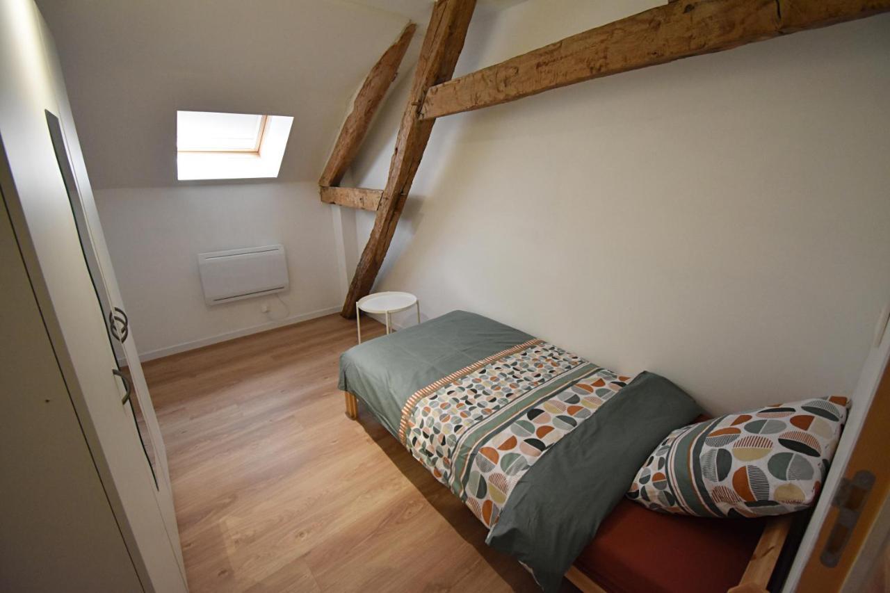 Bel Appartement 2 Chambres Climatise Mont-Notre-Dame Luaran gambar