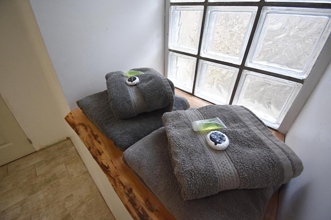 Bel Appartement 2 Chambres Climatise Mont-Notre-Dame Luaran gambar